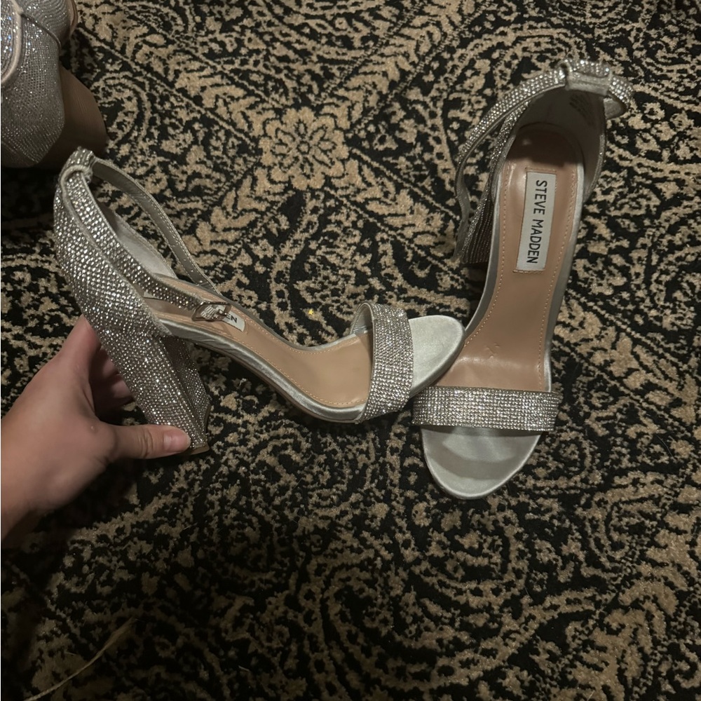 STEVE MADDEN HEELS 6.5